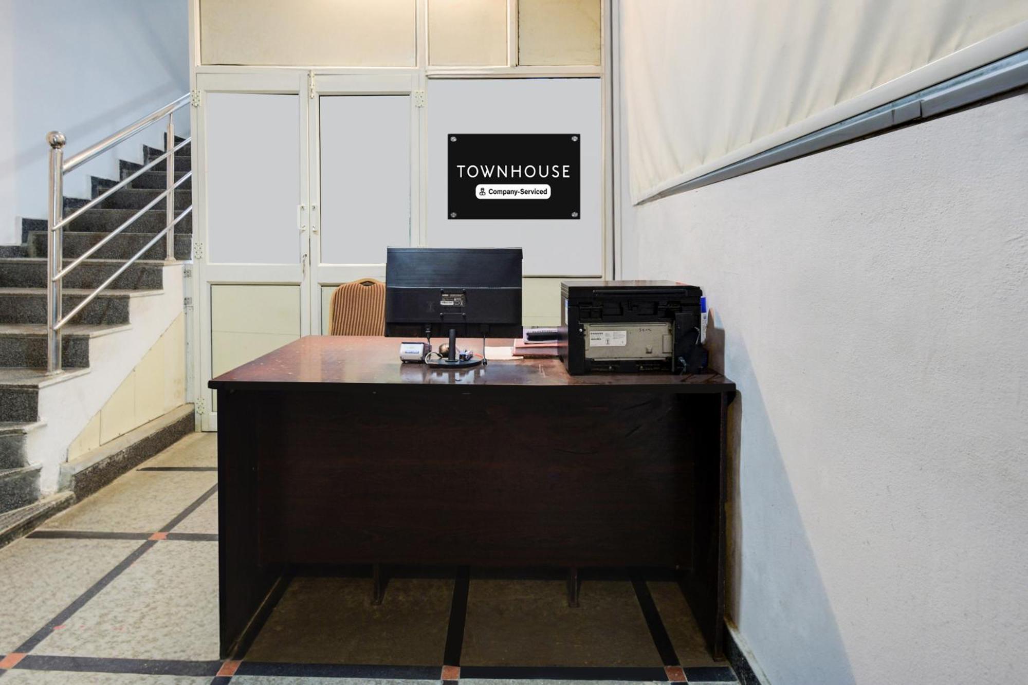 Готель Super Townhouse Alwal Road Trimulgherry Екстер'єр фото